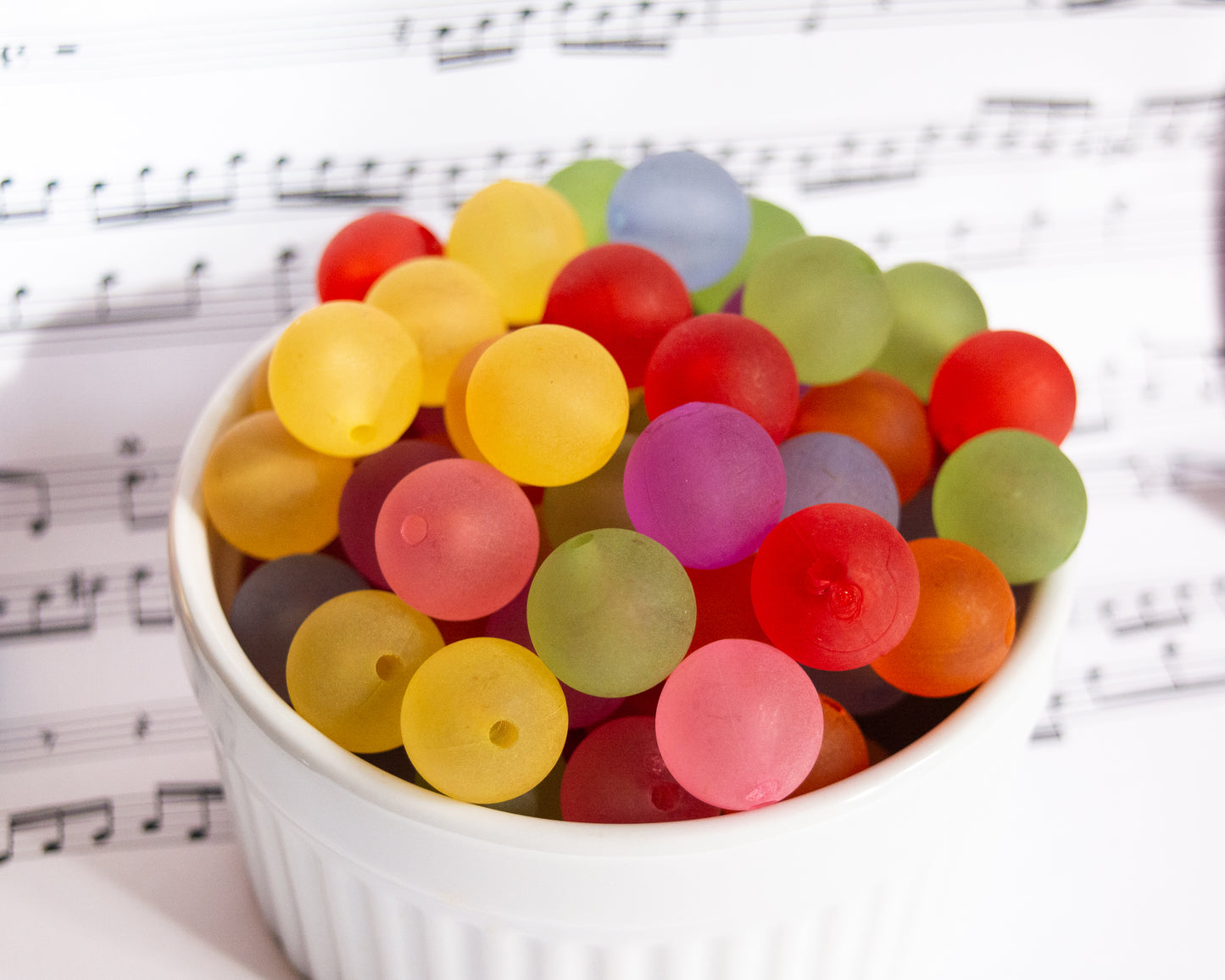 16mm Round Frosted Acrylic Beads in Pretty Colors, Lightweight Semi-Translucent Fun, Satin Finish Mixed Colors For DIY Jewelry and Crafts