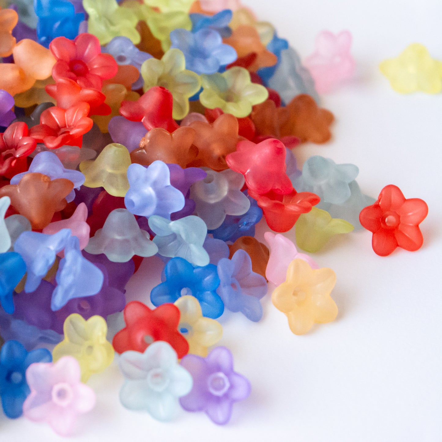 5x9mm Tiny Flower Beads in Frosted Acrylic