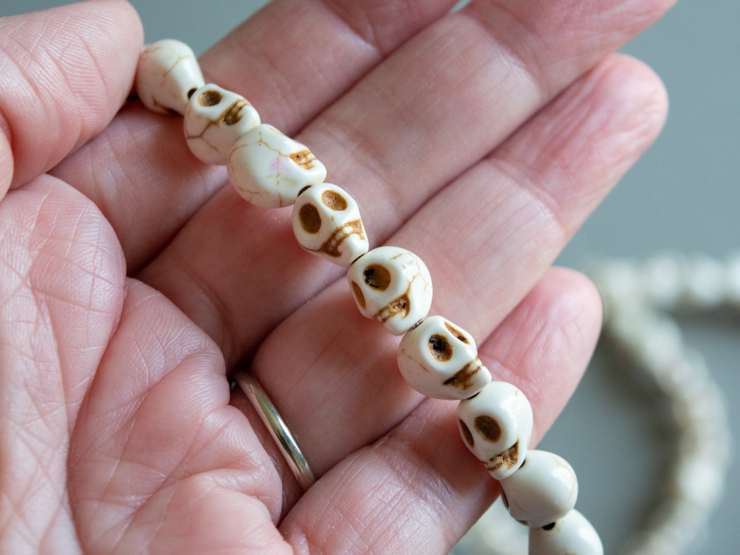 10mm Skull Beads in Faux Howlite, Fun Lightweight Halloween Skeleton Beads 15" Strand