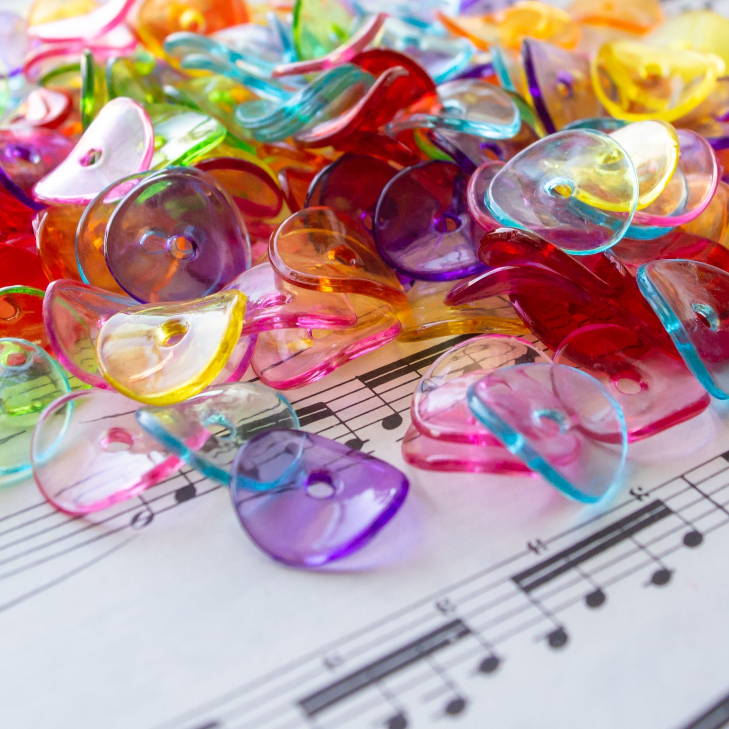15x5mm Wavy Disc Beads in Tranparent Acrylic