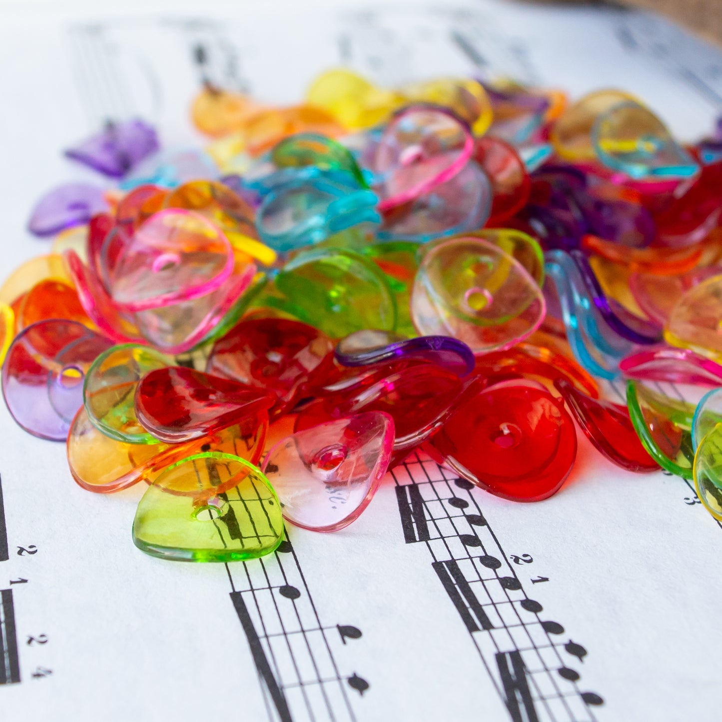 15x5mm Wavy Disc Beads in Tranparent Acrylic