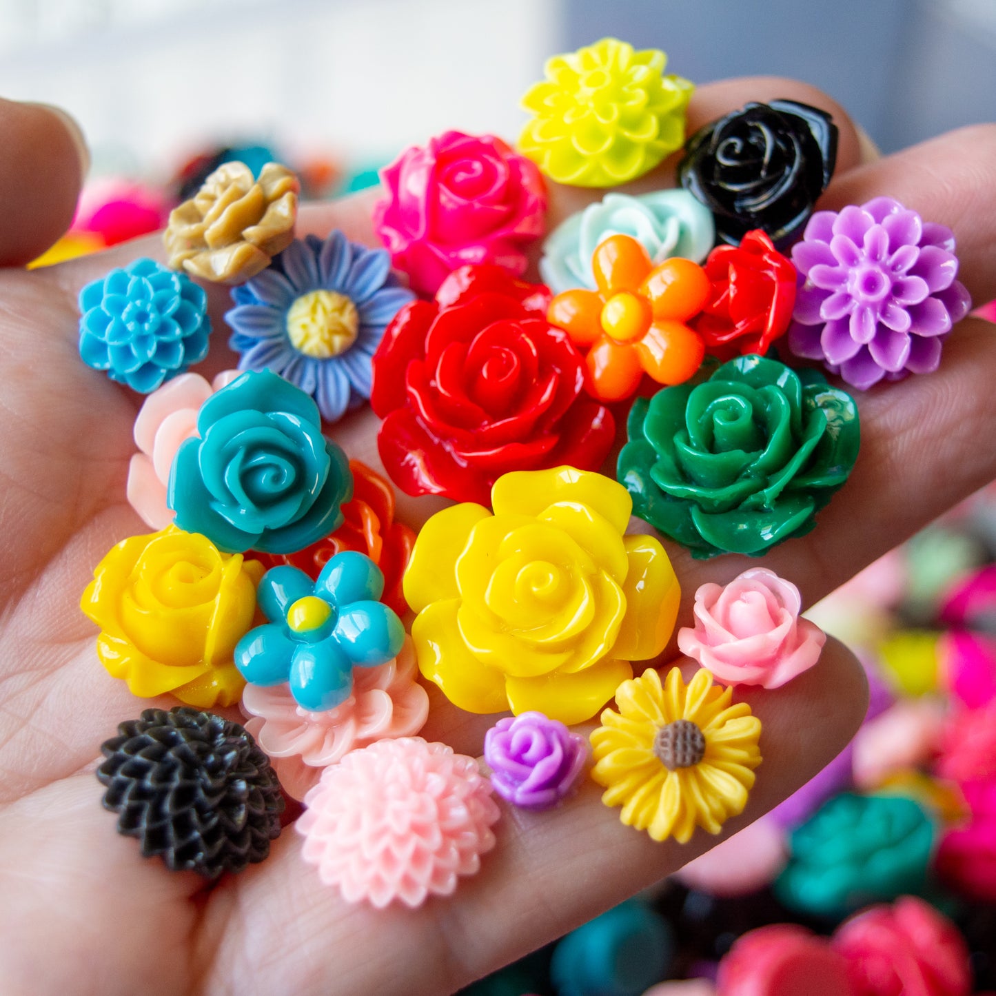 Mixed Flower Cabochons in Colorful Resin, Random Colors Shaped and Sizes