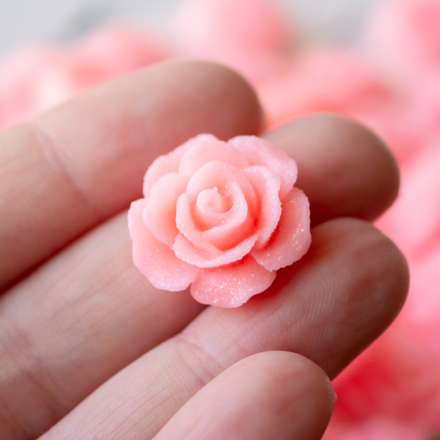 20mm Glitter Rose Cabochons in Pinks