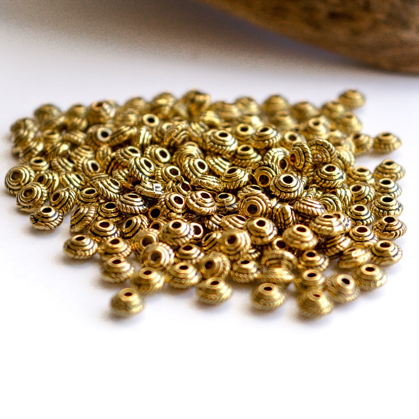 5x3mm Fancy Saucer Spacer Beads