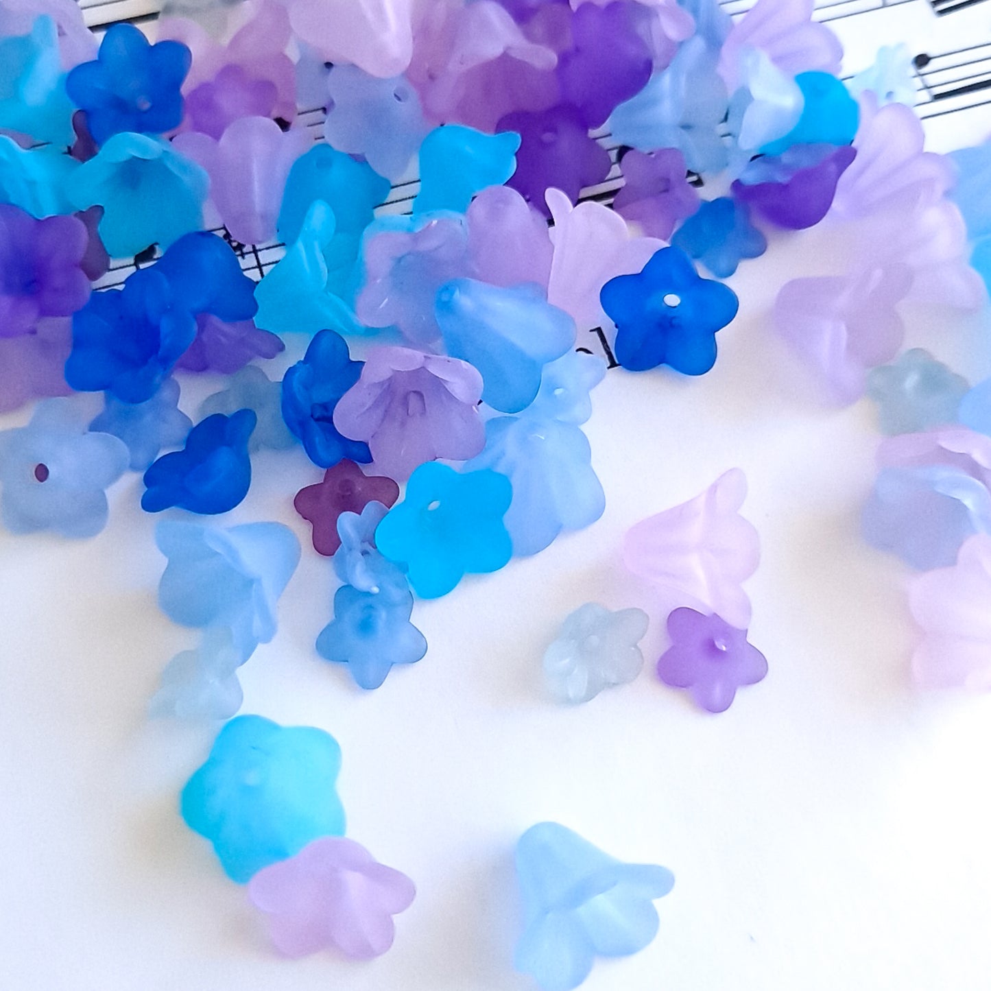 120 Pc Purple and Blue Peacock Color Mix of Acrylic Flower Beads in Assorted Sizes