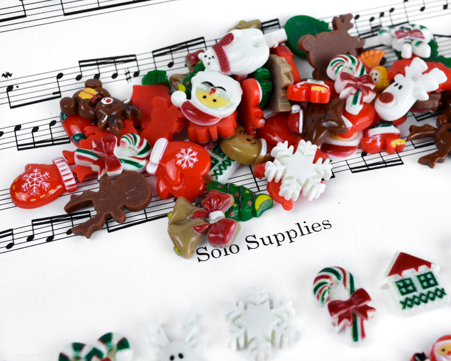 Mixed Christmas Themed Resin Cabochons