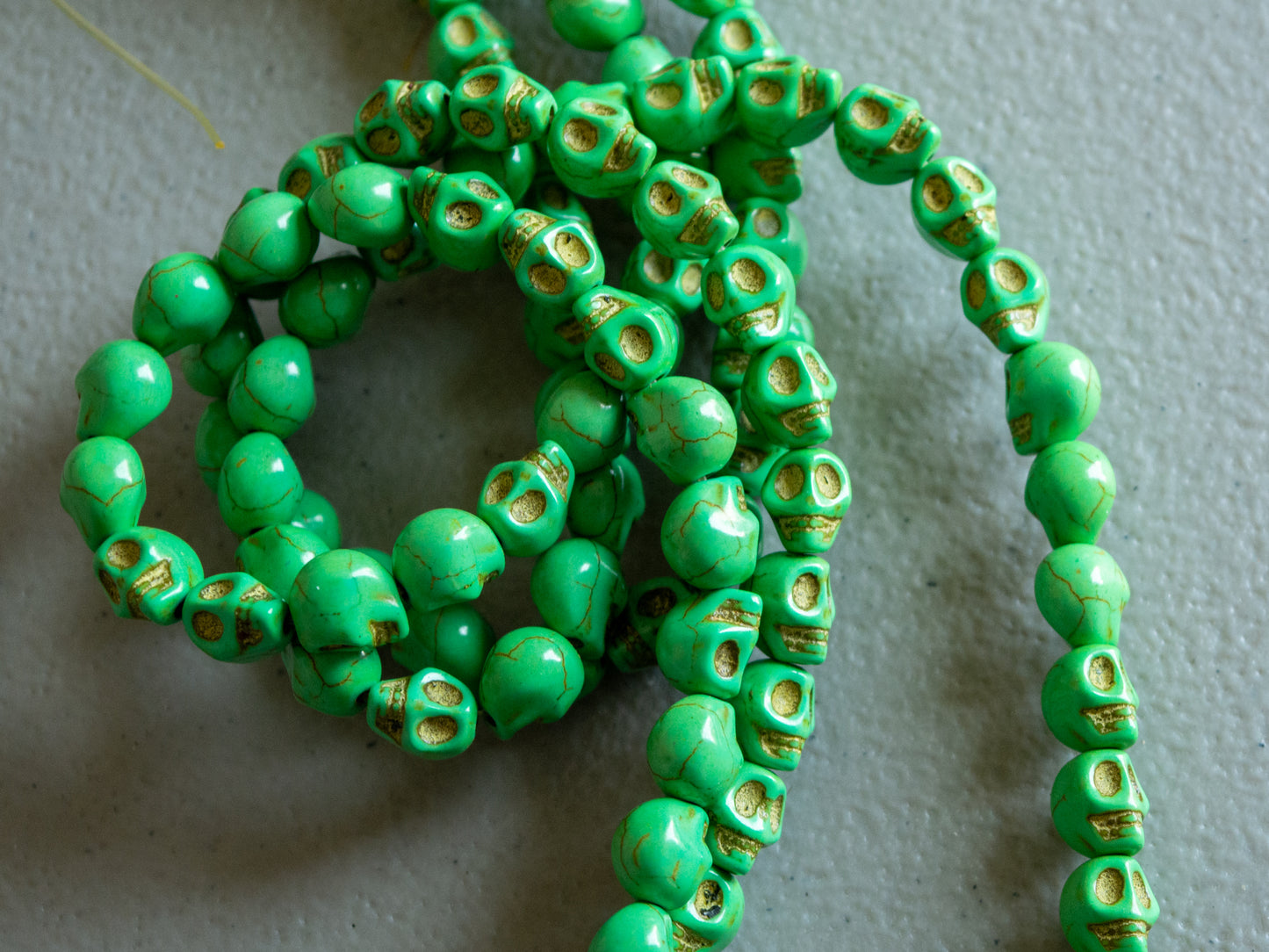 10mm Skull Beads in Green Faux Howlite, Fun Lightweight Halloween Skeleton Beads 15" Strand