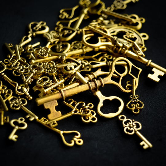 Assorted Key Charms and Pendants in Antiqued Gold Finish