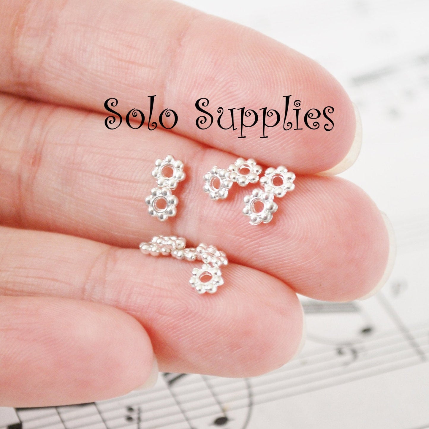 4.5x1mm Daisy Spacer Beads