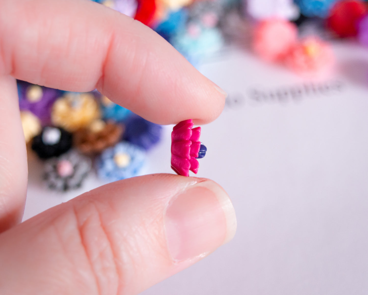 12mm Flower Cabochons in Two Tone Resin, Chrysanthemum/Dahlia